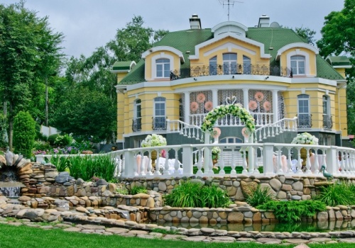 Vavilov manor